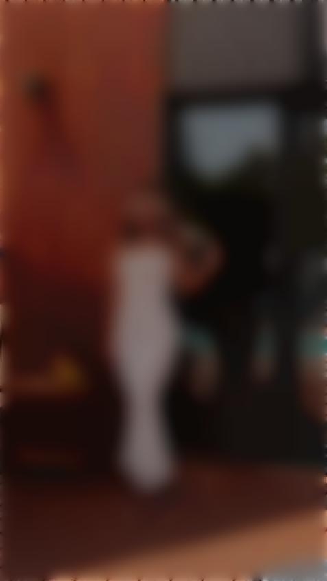 Olena Ivano-Frankivsk 29 y.o. - intelligent lady - small public photo.