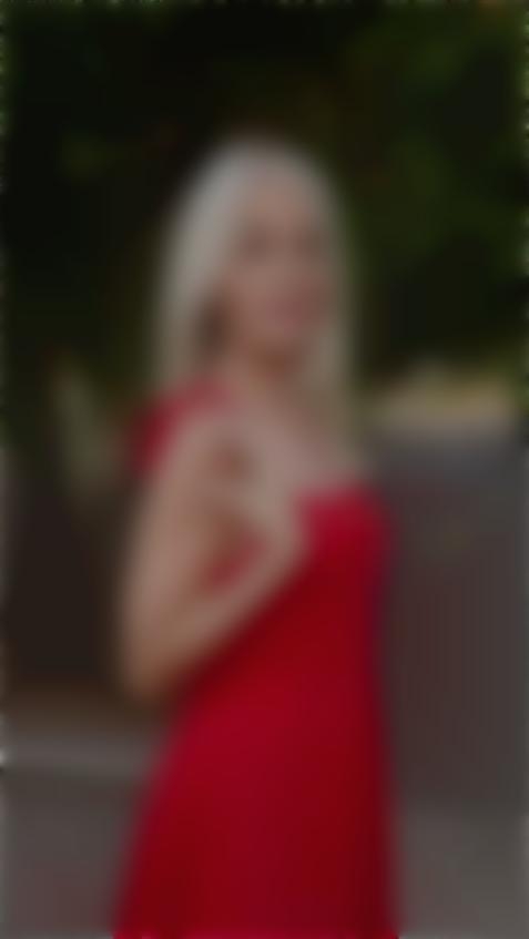 Dinochka Mykolaiv 59 y.o. - intelligent lady - small public photo.