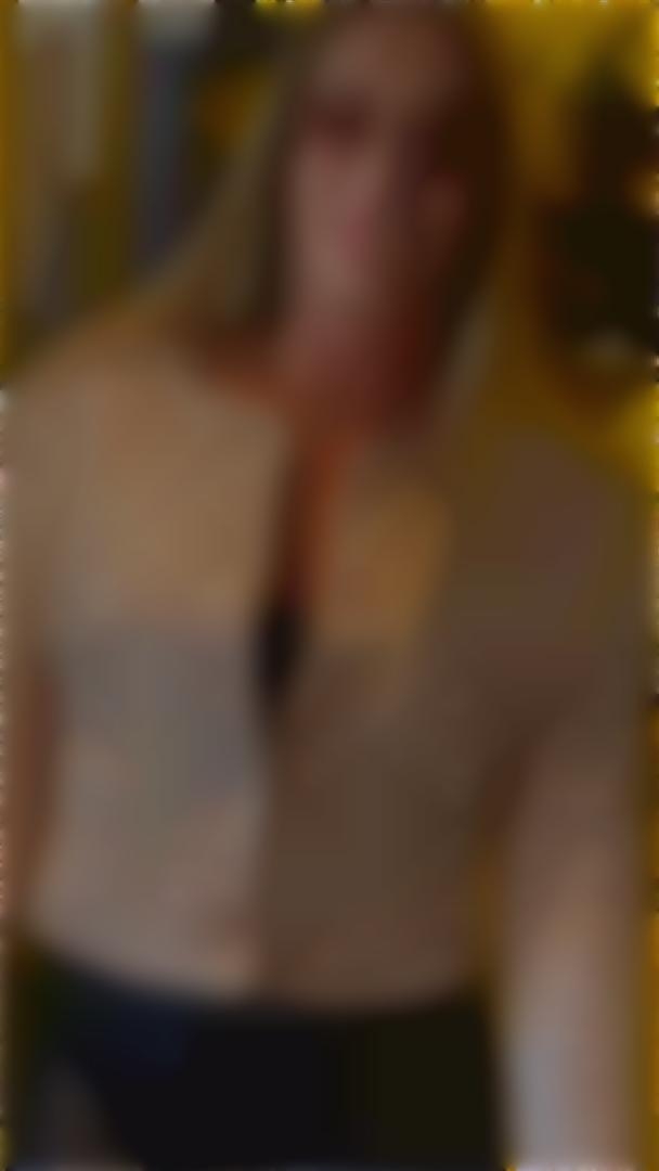 Yaryna Cherkasy 37 y.o. - intelligent lady - small public photo.