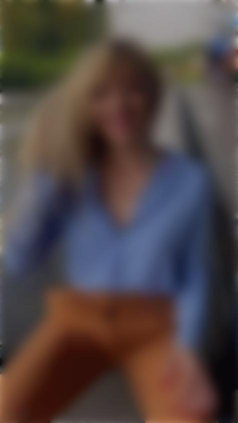 Liubov Kyiv 38 y.o. - intelligent lady - small public photo.