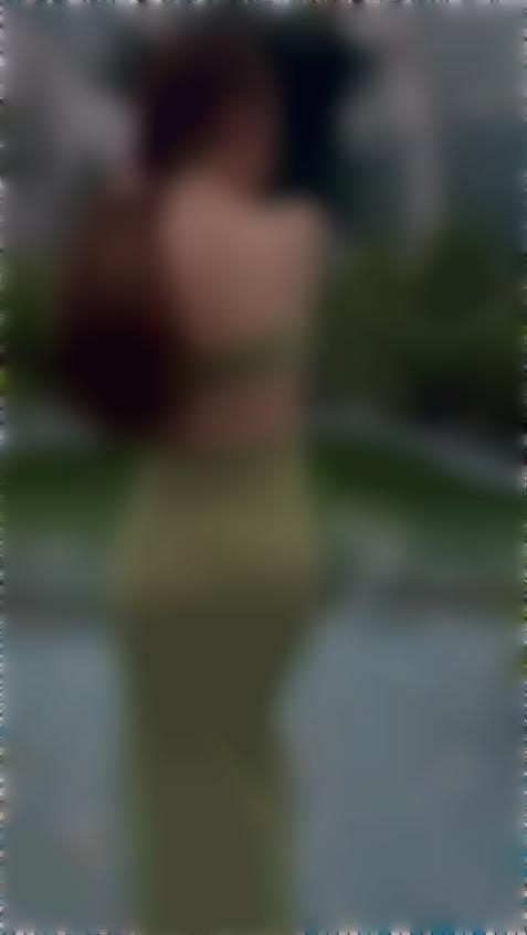 Juliana Zaporizhia 33 y.o. - intelligent lady - small public photo.