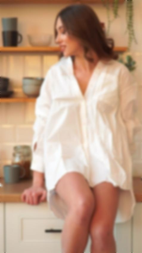 Alina Kyiv 23 y.o. - intelligent lady - small public photo.
