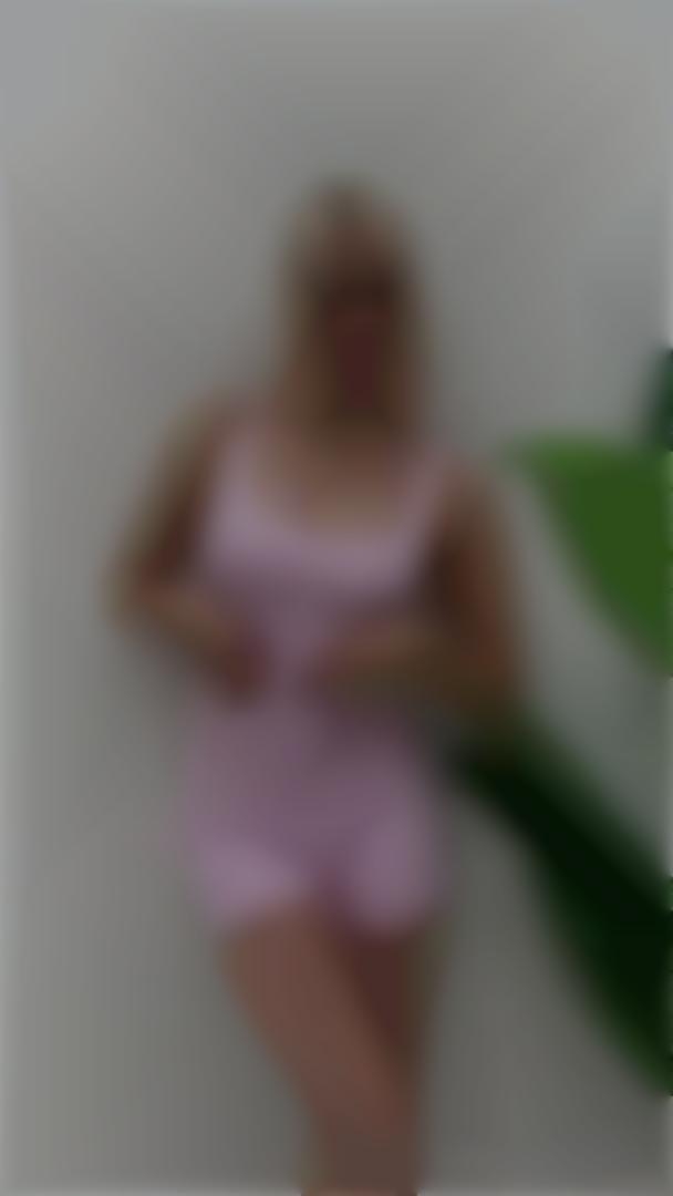 Lera Lviv 23 y.o. - intelligent lady - small public photo.