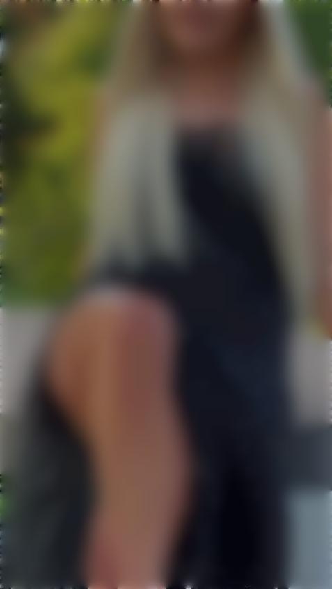 Mary Rivne 28 y.o. - intelligent lady - small public photo.