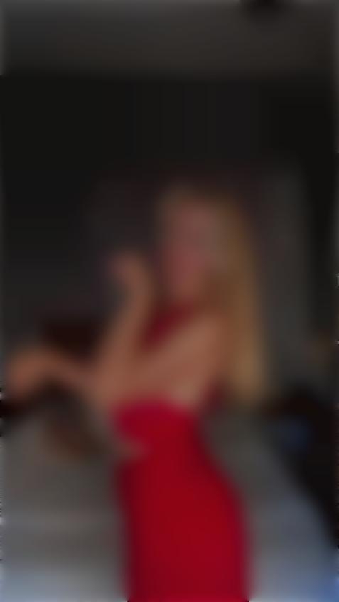 Sasha Ivano-Frankivsk 30 y.o. - intelligent lady - small public photo.