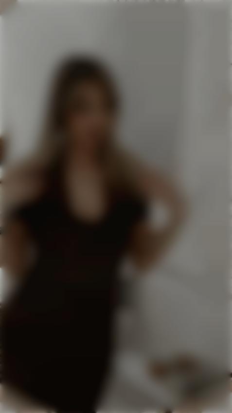 Ksenia Dnipro 31 y.o. - intelligent lady - small public photo.