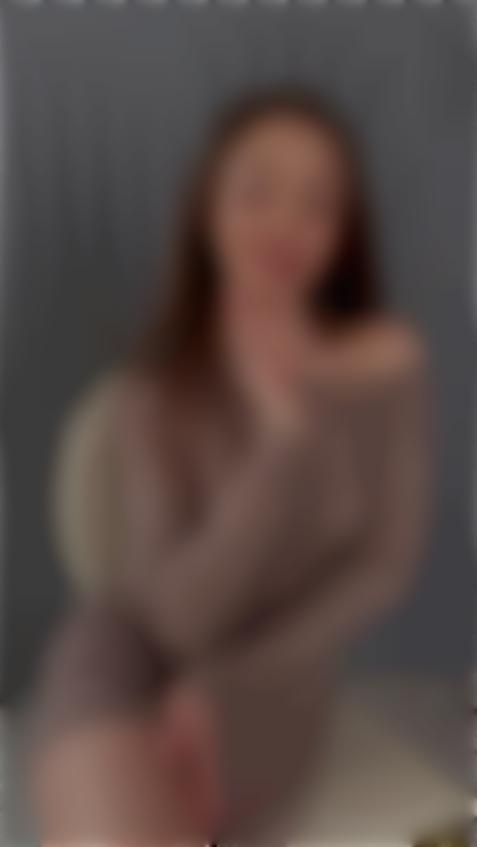 Karina Cherkasy 30 y.o. - intelligent lady - small public photo.