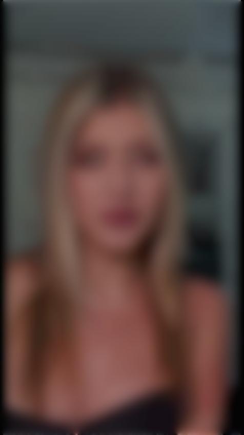 Alina Cherkasy 28 y.o. - intelligent lady - small public photo.