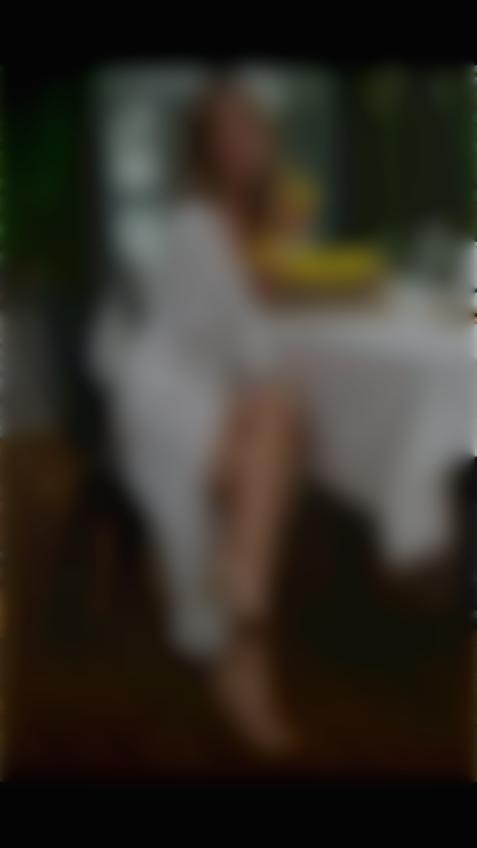 Anastasia Cherkasy 35 y.o. - intelligent lady - small public photo.