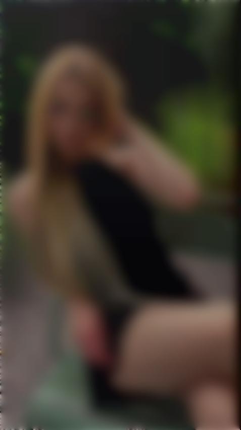 Karina Kyiv 20 y.o. - intelligent lady - small public photo.