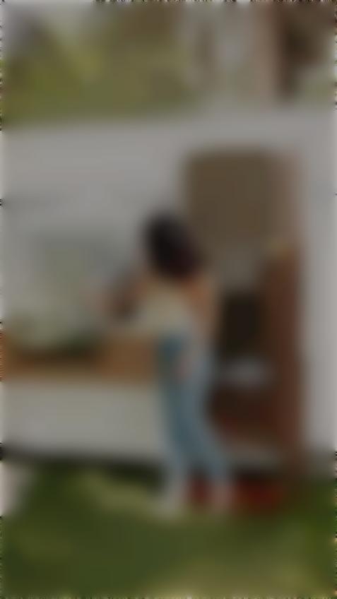 Liliia Lutsk 33 y.o. - intelligent lady - small public photo.