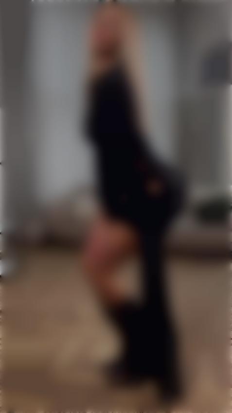 Mariia Kyiv 29 y.o. - intelligent lady - small public photo.
