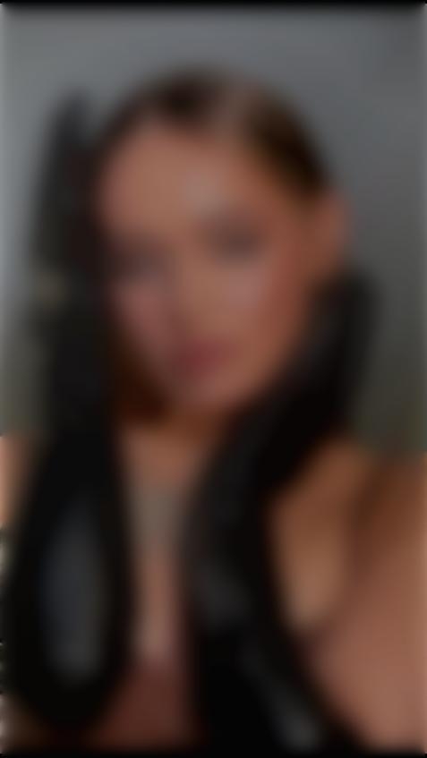 Viktoriia Dnipro 26 y.o. - intelligent lady - small public photo.