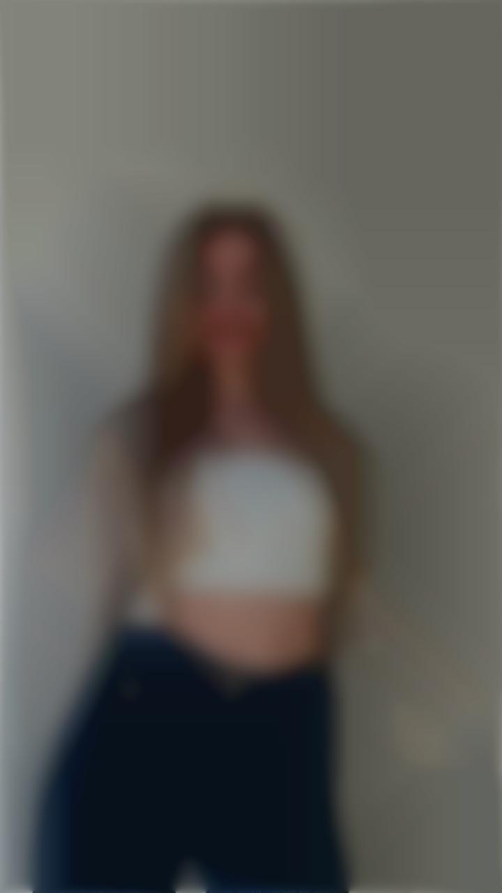 Valeriia Ivano-Frankivsk 27 y.o. - intelligent lady - small public photo.