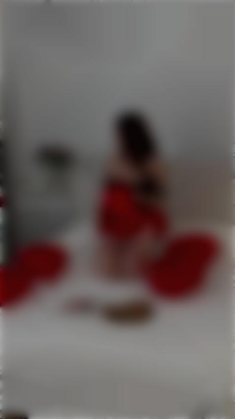 Olha Kharkiv 29 y.o. - intelligent lady - small public photo.