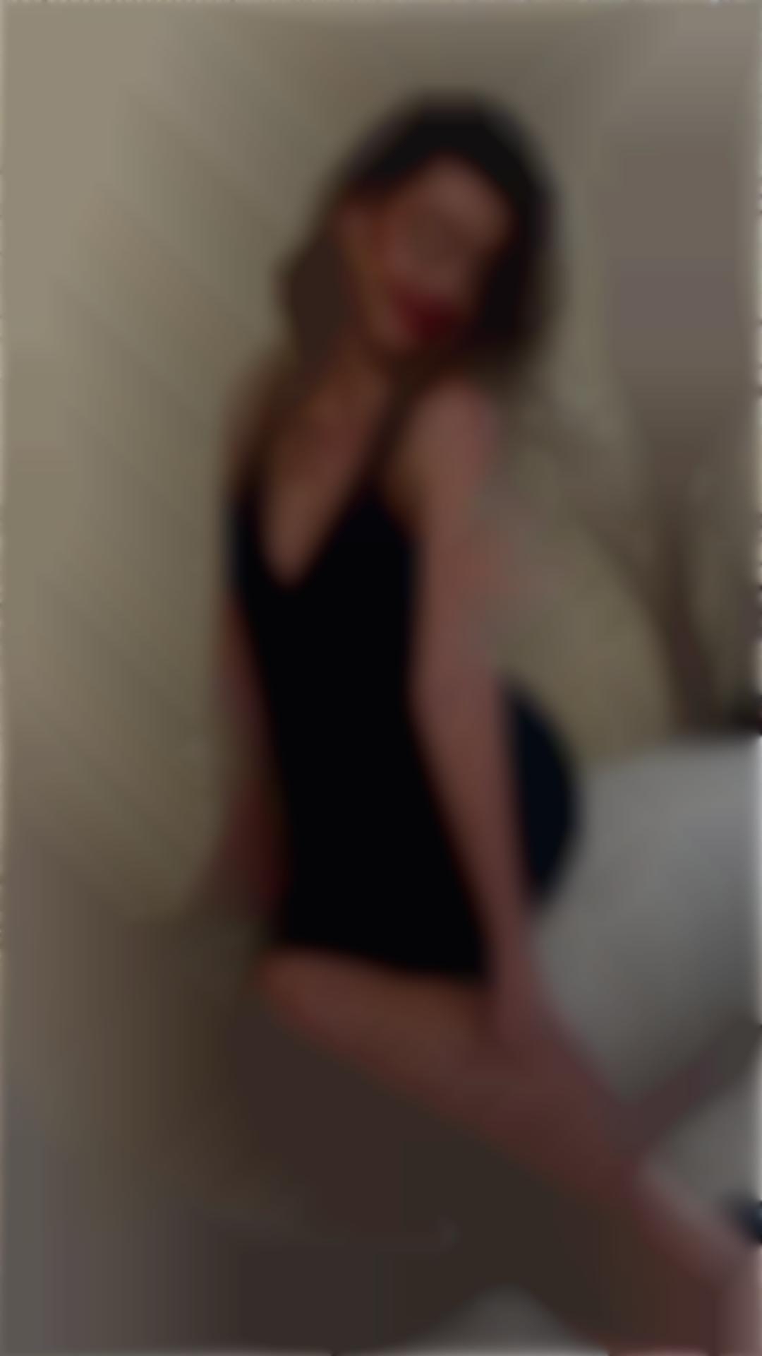 Oksana Poltava 36 y.o. - intelligent lady - small public photo.