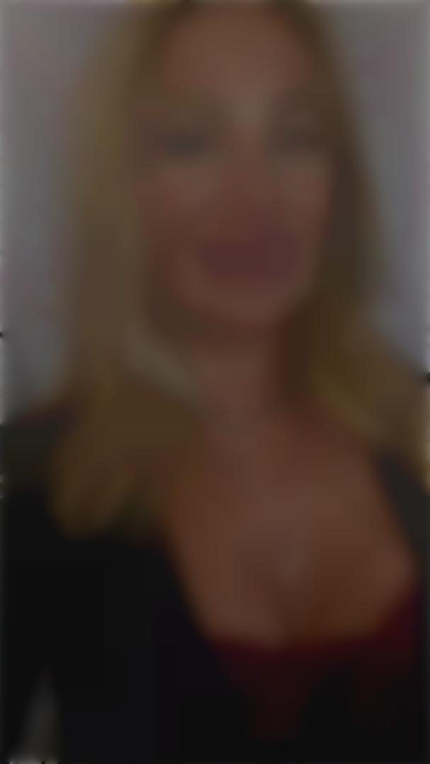 Hanna Cherkasy 39 y.o. - intelligent lady - small public photo.