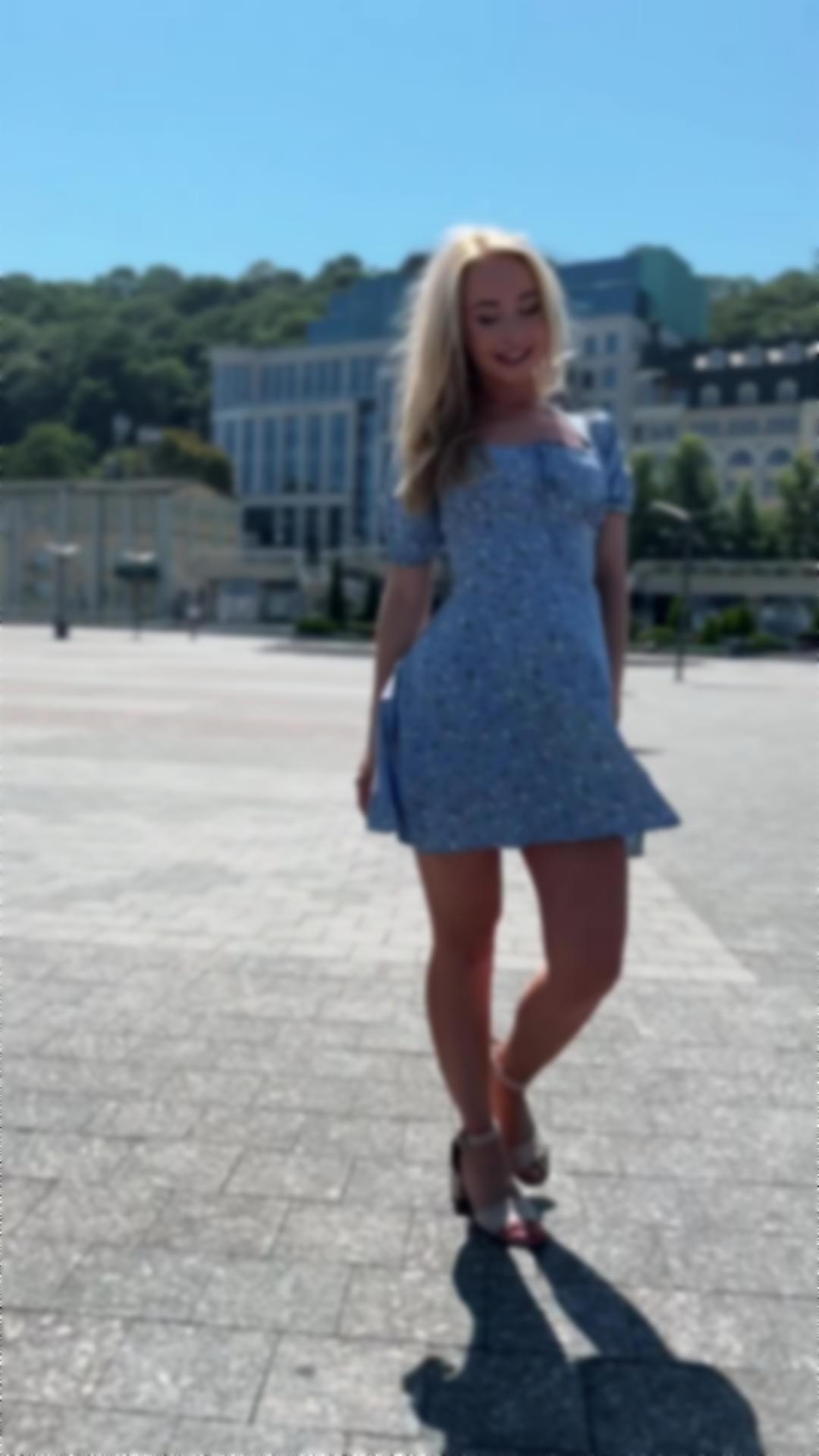 Ilona Kyiv 29 y.o. - intelligent lady - small public photo.