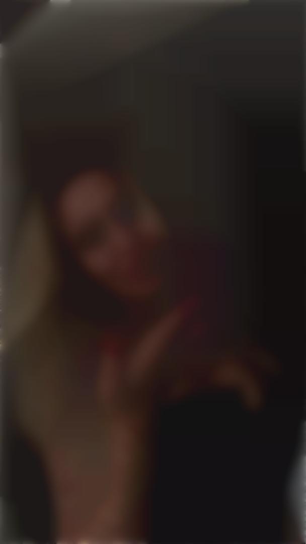 Anna Mykolaiv 39 y.o. - intelligent lady - small public photo.