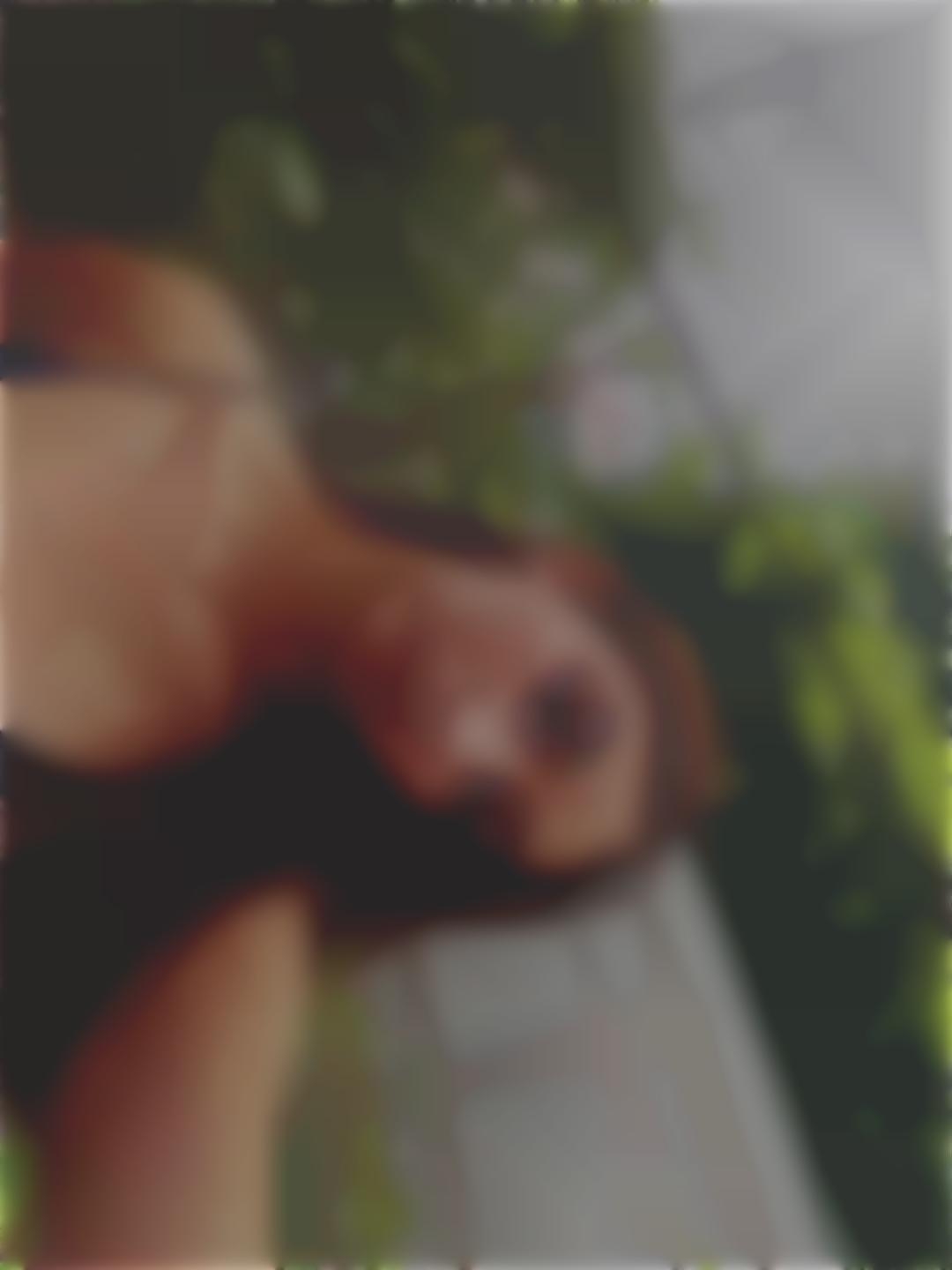 Yevheniia Dnipro 22 y.o. - intelligent lady - small public photo.