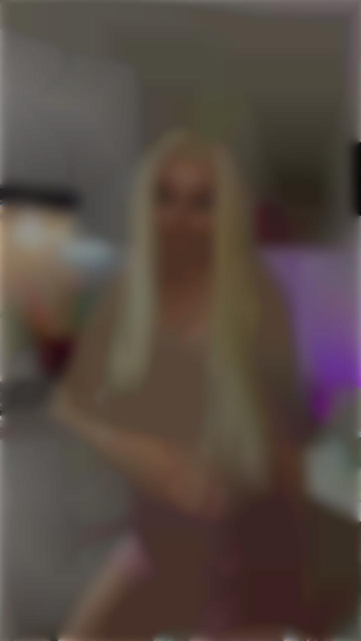 Diana Lutsk 25 y.o. - intelligent lady - small public photo.