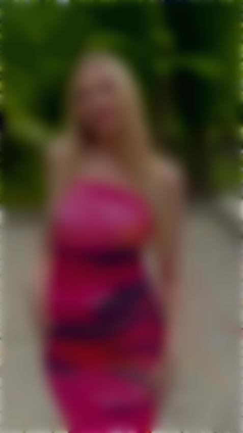 Victoriia Kyiv 25 y.o. - intelligent lady - small public photo.