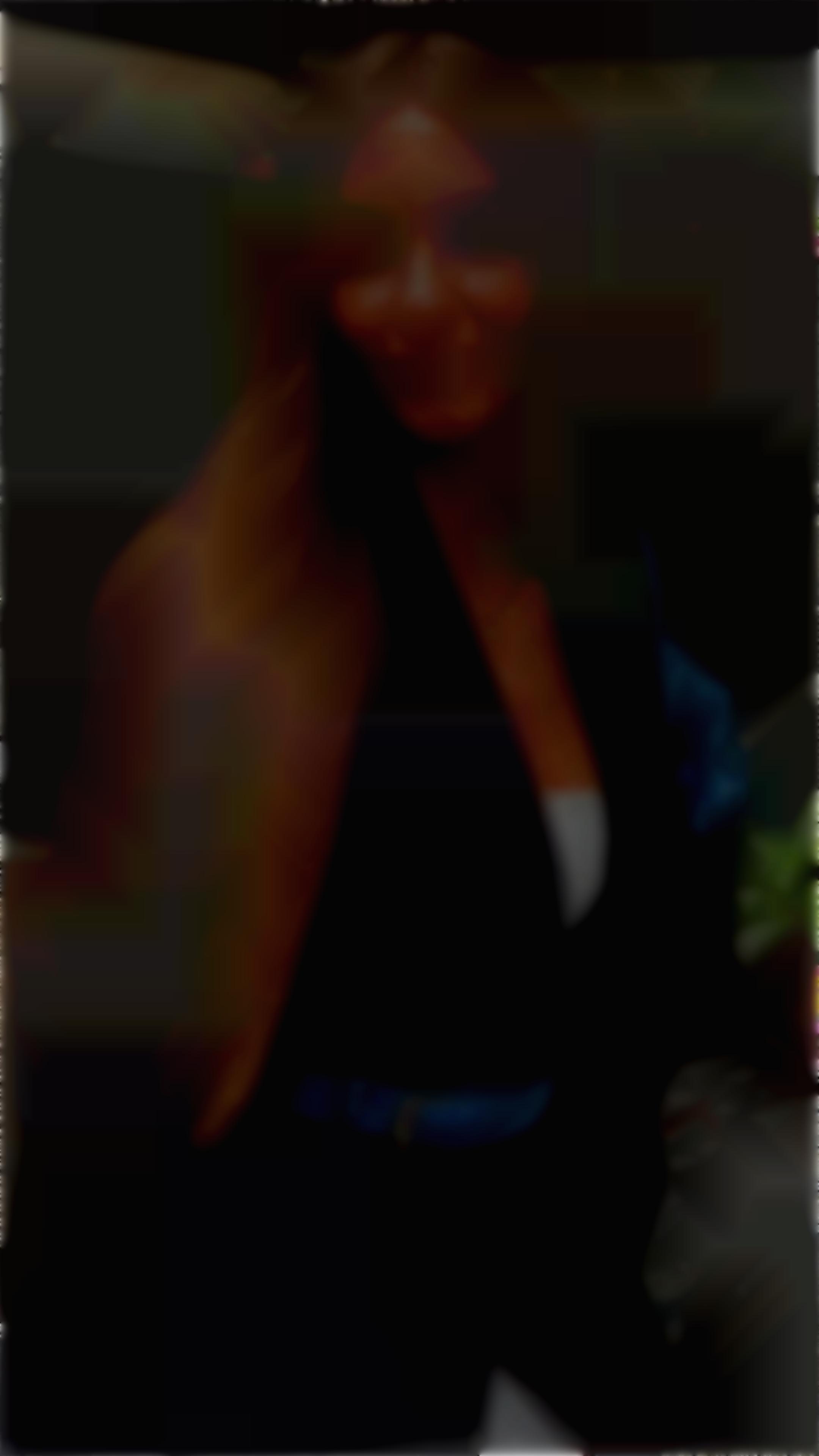 Lesia Lviv 36 y.o. - intelligent lady - small public photo.