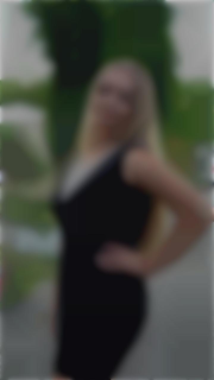Anyuta Cherkasy 33 y.o. - intelligent lady - small public photo.