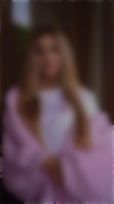 Yelyzaveta Kyiv 25 y.o. - intelligent lady - small public photo.