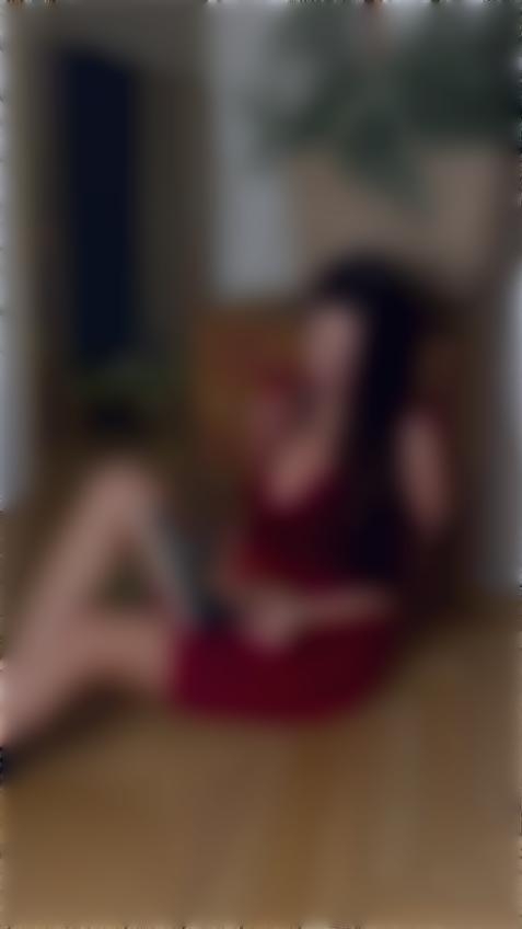 Olesya Sumy 35 y.o. - intelligent lady - small public photo.