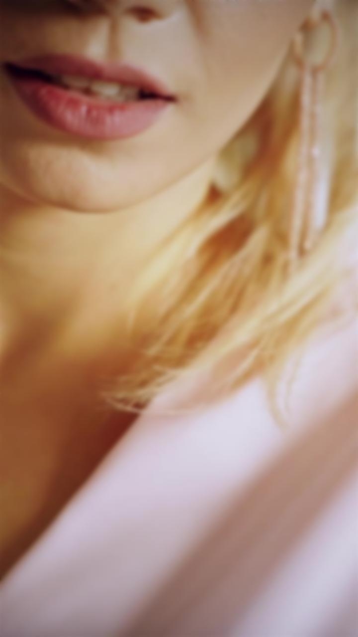 Julia Sumy 27 y.o. - intelligent lady - small public photo. Julia Sumy 27 y.o. - intelligent lady - small public photo.
