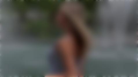 Lina Zaporizhia 34 y.o. - intelligent lady - small public photo.