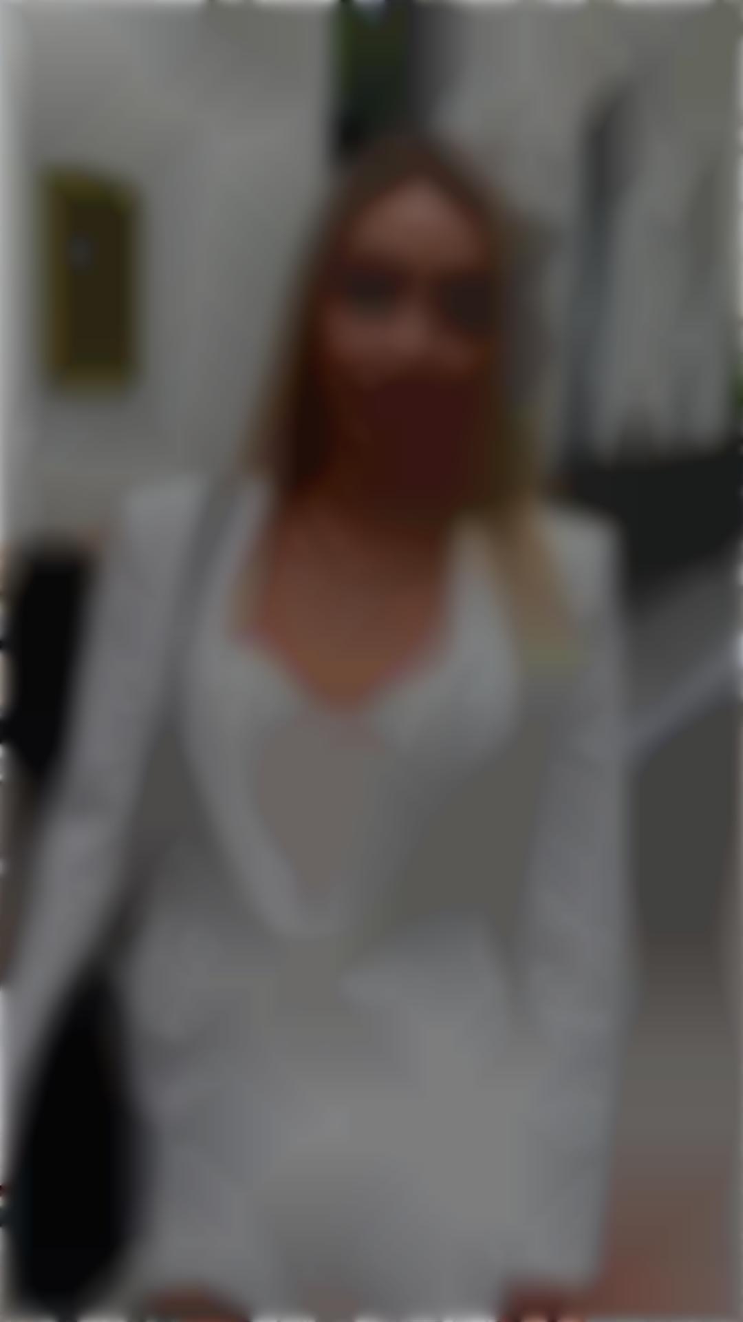 Lina Zaporizhia 34 y.o. - intelligent lady - small public photo.
