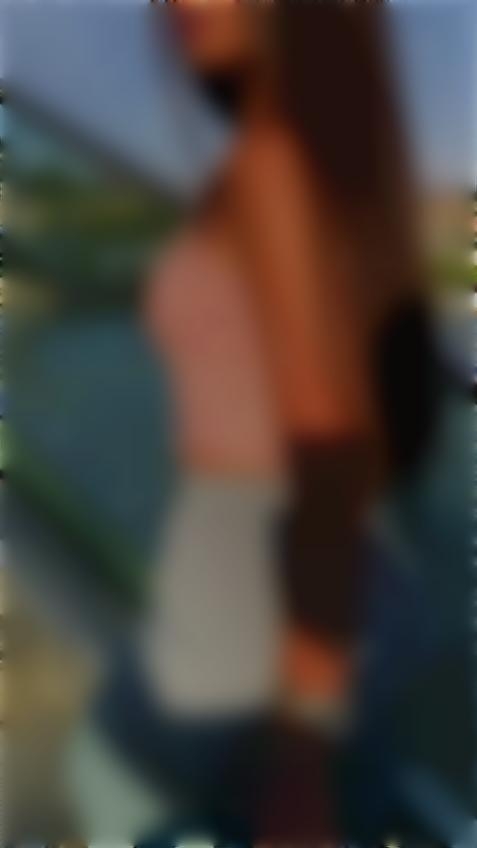 Yana Zaporizhia 35 y.o. - intelligent lady - small public photo.